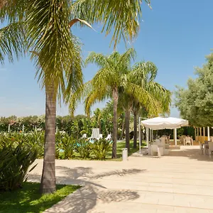 https://relais-du-silence-kalaonda-plemmirio-hotel.sicilyhotelsitaly.net